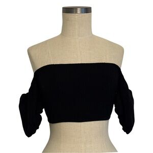 NWT reformation Black Off-Shoulder Top - size S